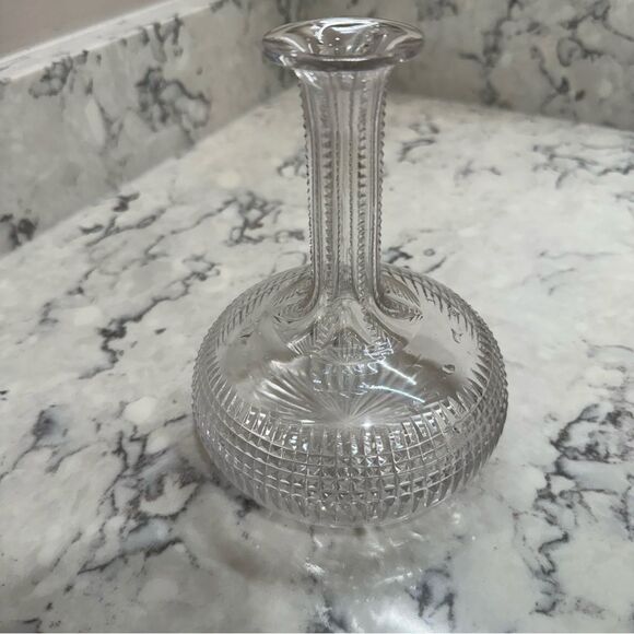 Elegant Clear Glass Vase "baccarat style" - Picture 1 of 11